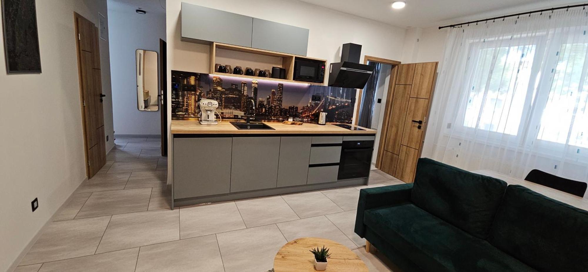 Apartman Manhattan Bratislava Buitenkant foto